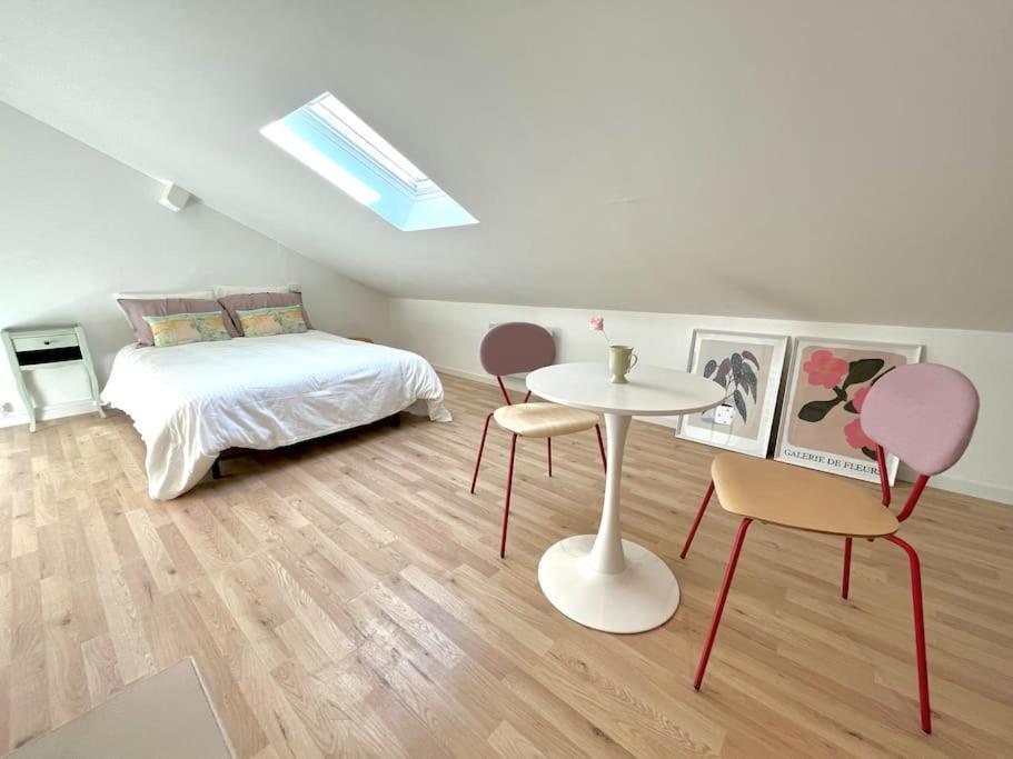포 Studio Jade : Charmant Logement Place Clemenceau 아파트 외부 사진